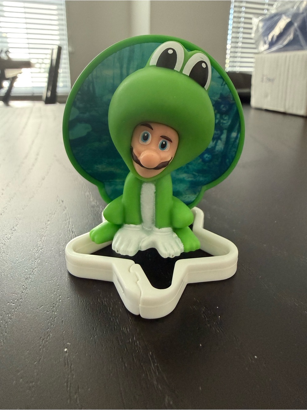 McDonalds Happy Meal Toy Super Mario Galaxy #02-Luigi in Frog Suit New in Box